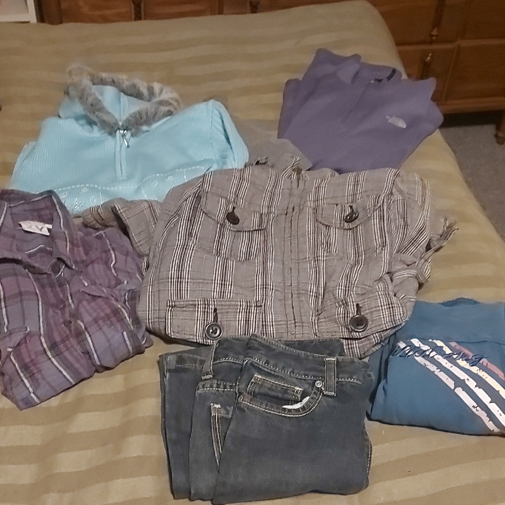 Roxy Kids Clothing Set - Blue, Purple, Gray